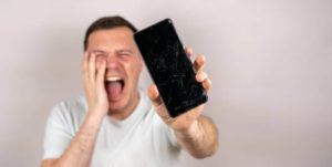 Réparation écran iPhone-Comment enlever les rayures sur l'écran d'un téléphone