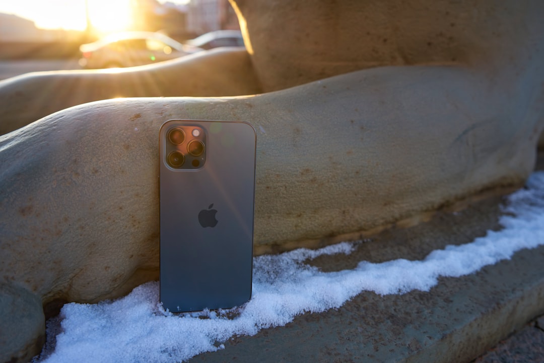 iPhone Cassé : Réparer ou Racheter ? La Vraie Réponse en 2026