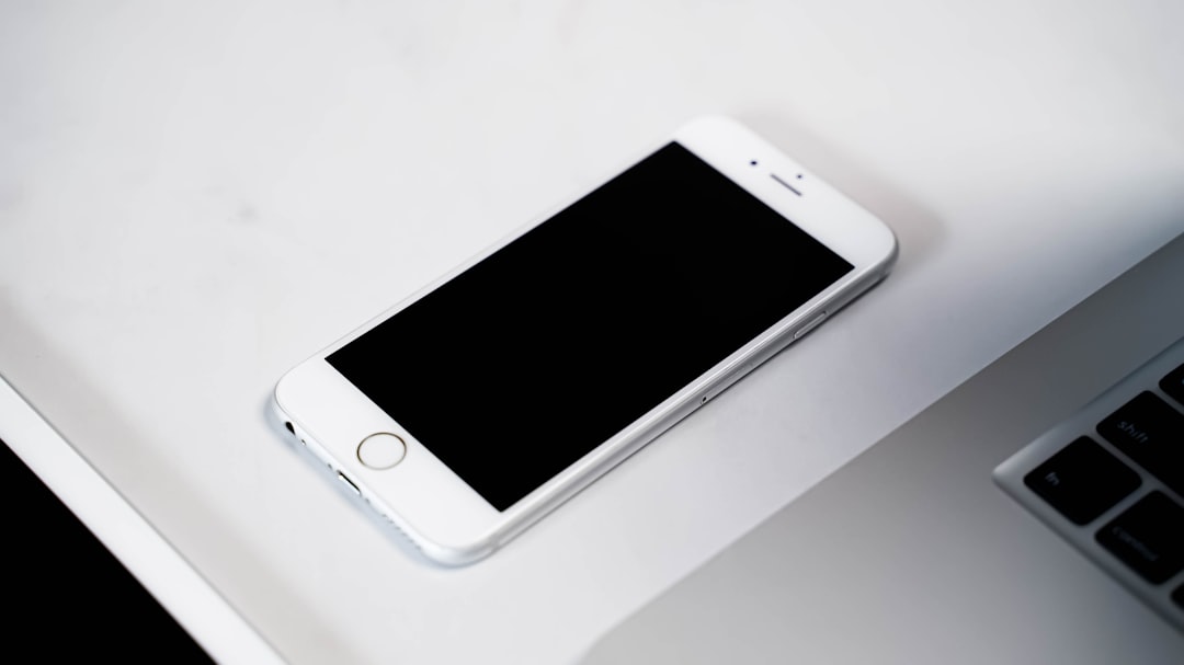 Réparation écran iPhone SE (2e gén.) à Casablanca